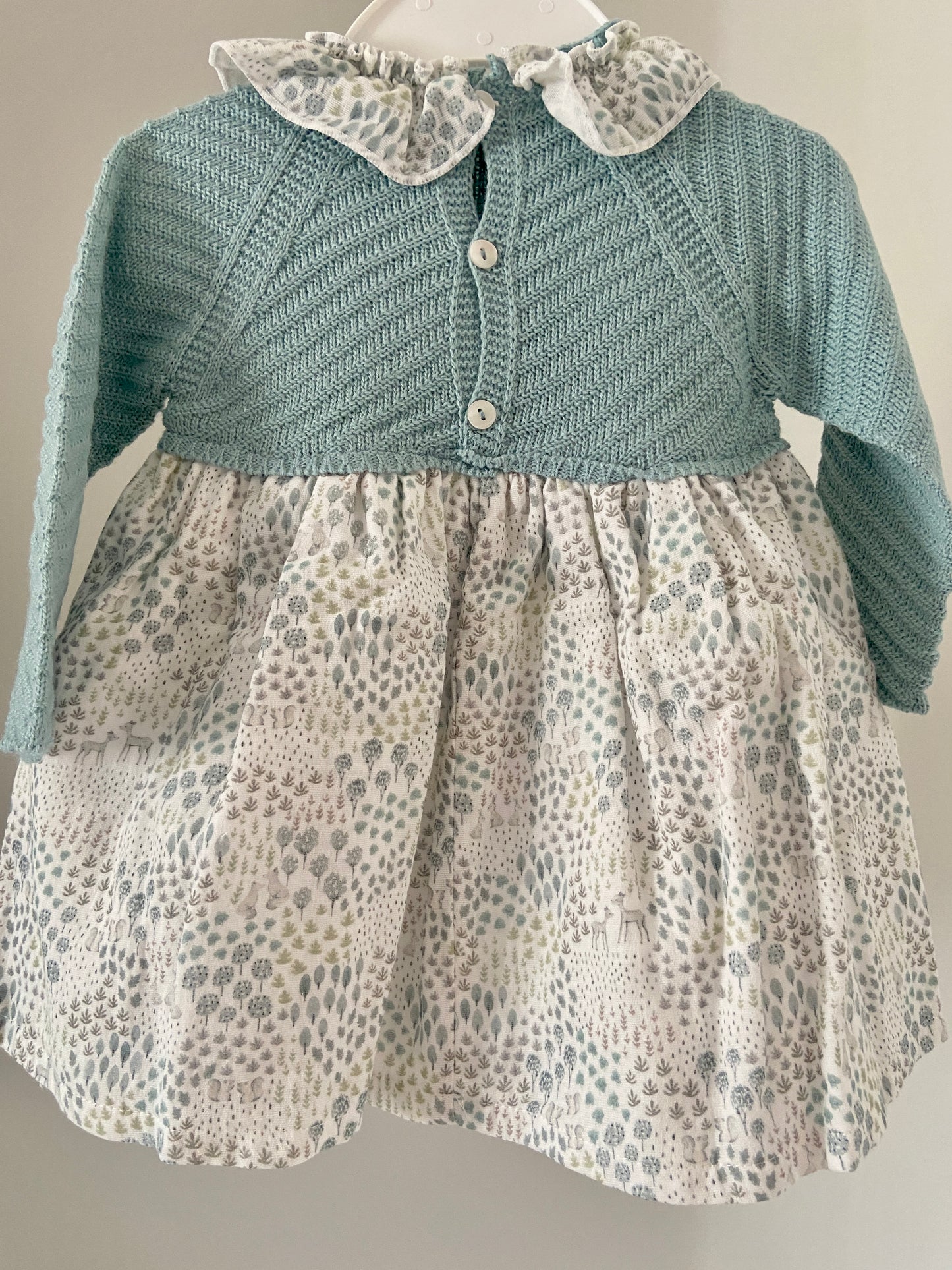 Vestido punto y falda muselina