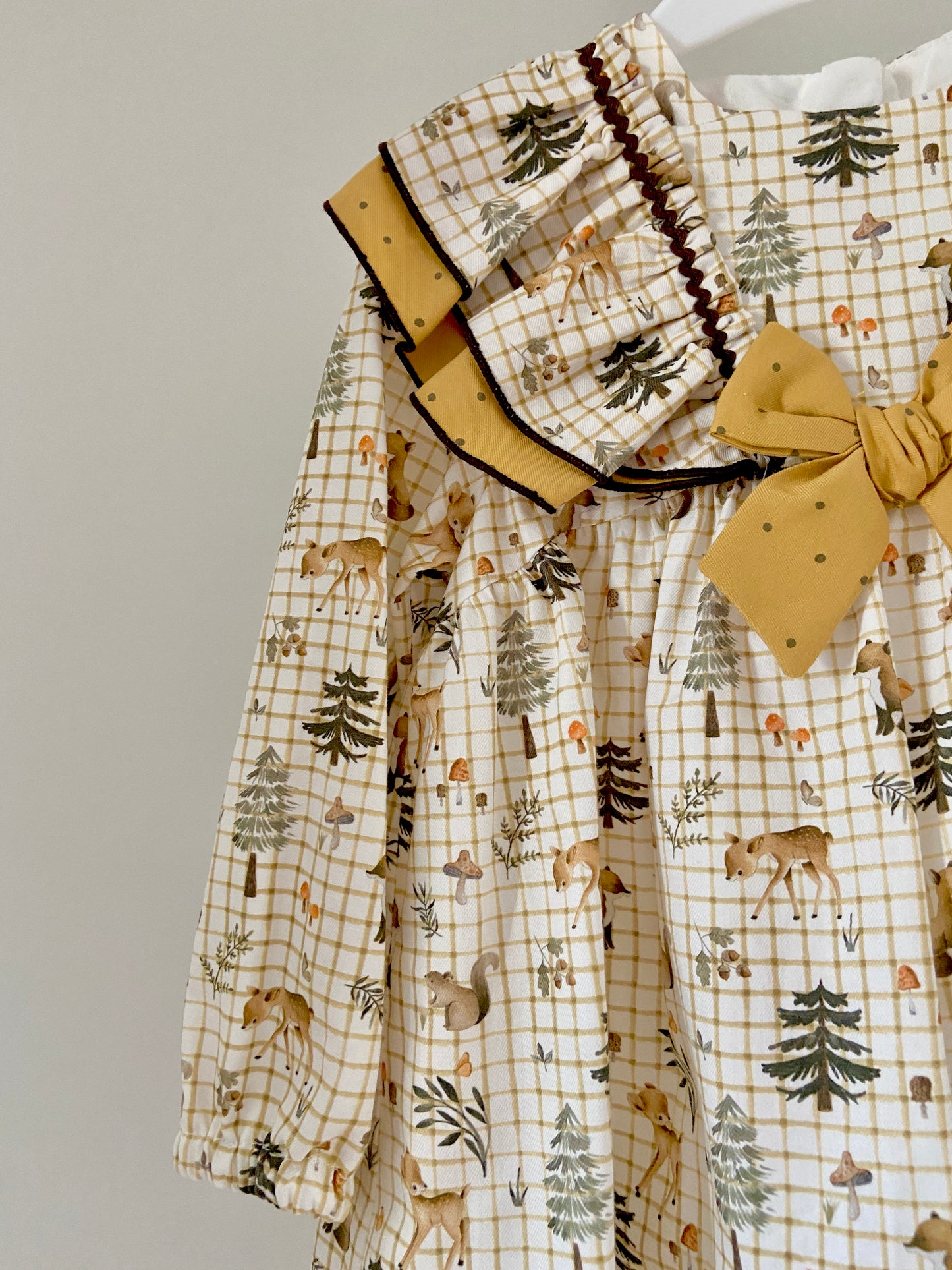 Vestido estampado Bosque niña
